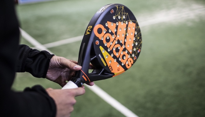 Bảng giá căng dây vợt tennis