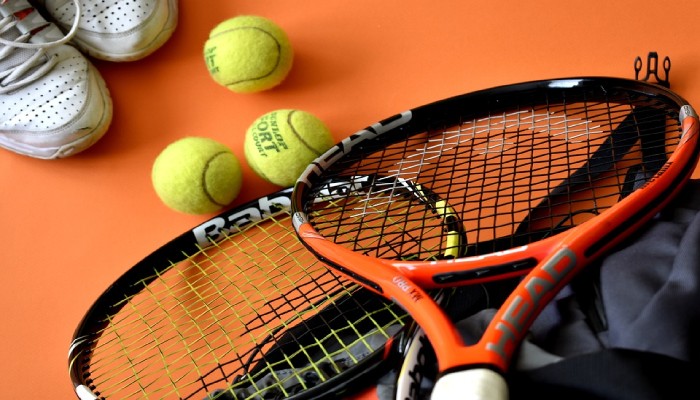 Cách căng dây vợt tennis chuẩn xác