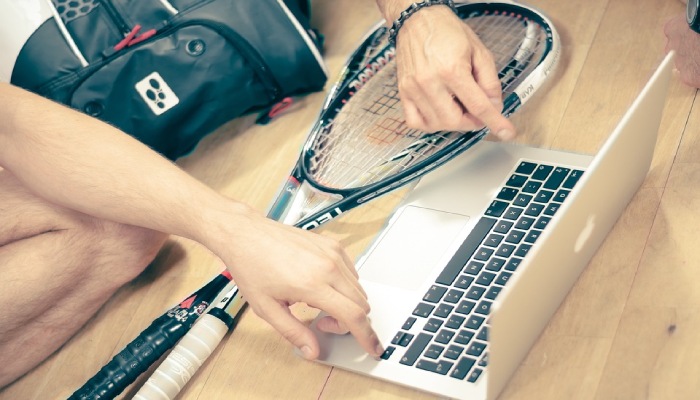 Căng dây vợt tennis đơn giản